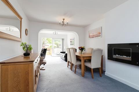 3 bedroom semi-detached house for sale, Couchmore Avenue, Ilford, IG5