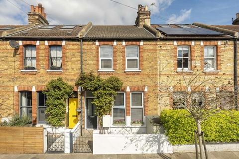 3 bedroom terraced house for sale, Edgington Road, London SW16