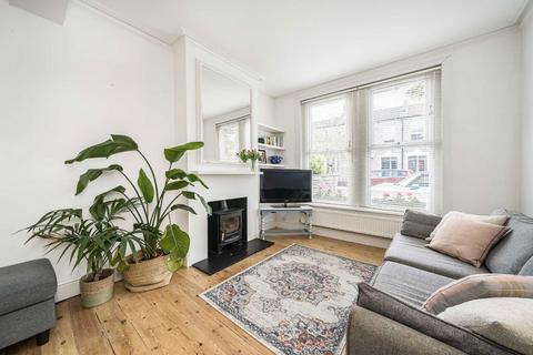 3 bedroom terraced house for sale, Edgington Road, London SW16