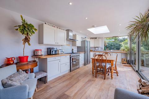 3 bedroom semi-detached house for sale, Sandrock Road, Tunbridge Wells TN2