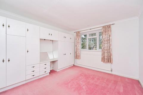 1 bedroom in a house share to rent, The Green, West Drayton, UB7
