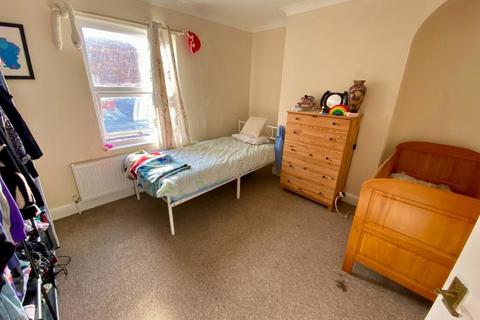 2 bedroom terraced house for sale, Springfield Road, Grantham, Lincolnshire, NG31 7BL