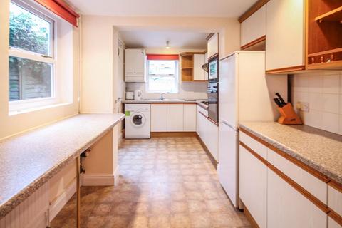 2 bedroom terraced house to rent, Blinco Grove, Cambridge