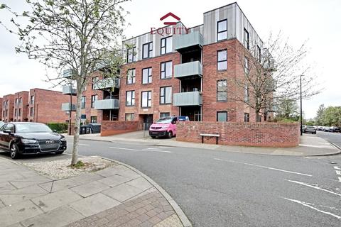 Canning Square, Enfield, EN1