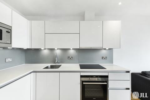 1 bedroom apartment to rent, Parliament House,  London SE1