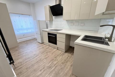 undefined, South Street, Romford RM1