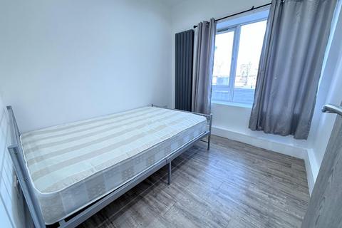 undefined, South Street, Romford RM1