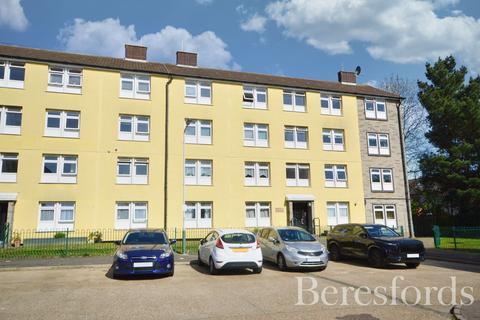 2 bedroom apartment for sale, Prospect Place, Collier Row, RM5