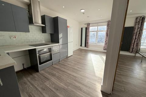 undefined, South Street, Romford RM1