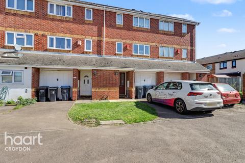 Kelvin Gardens, Croydon