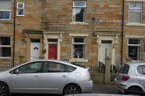 2 bedroom house to rent, Hope Street, Accrington,