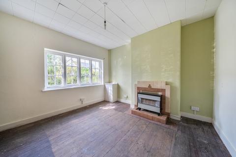 2 bedroom semi-detached house for sale, Chantry Road, Harrow