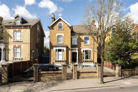 Kingston Hill, Kingston upon Thames, Surrey, KT2