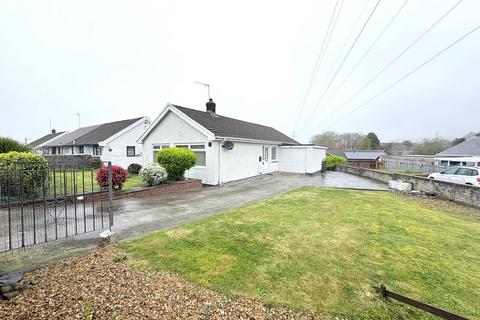 3 bedroom detached bungalow to rent, Brynteg, Llansamlet, SA7