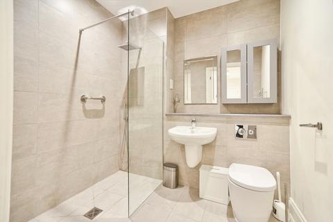 2 bedroom bungalow for sale, Adel Manor Gardens, Yorkshire LS16