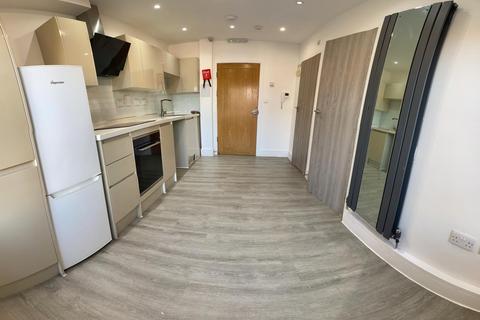 undefined, South Street, Romford RM1