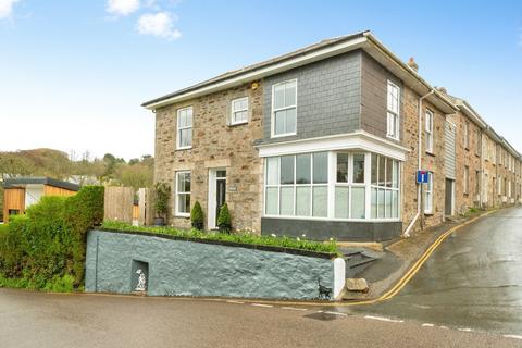 1 Carn Brea Village, Redruth, Cornwall, TR15