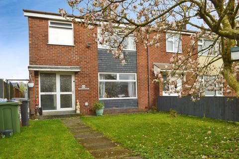 3 bedroom semi-detached house for sale, Medway Road, Hollinwood, Oldham