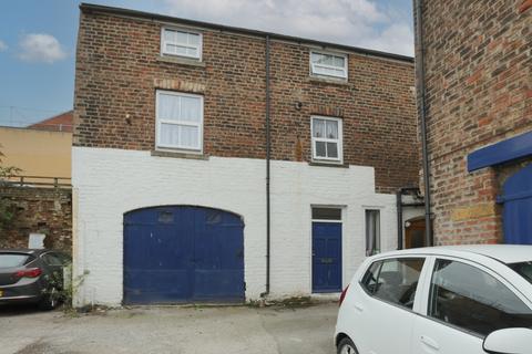 2 bedroom semi-detached house for sale, Aberdeen Place, Scarborough YO11