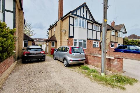 2 bedroom maisonette for sale, Faircroft,  Slough, SL2