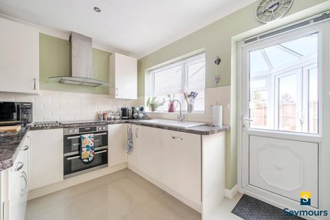 2 bedroom end of terrace house for sale, Lime Grove, Surrey GU1