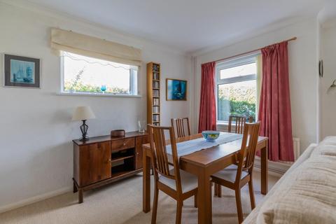 2 bedroom detached bungalow for sale, Despenser Road, Sully CF64