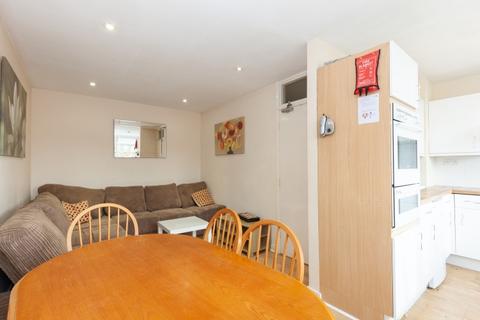 1 bedroom in a house share to rent, Horwood Close Headington