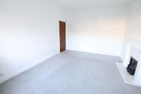 3 bedroom semi-detached bungalow to rent, Roman Drive, Glasgow, G61