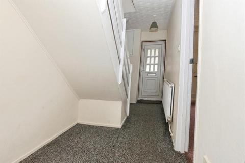 3 bedroom property to rent, Clipston Walk, Peterborough, PE3