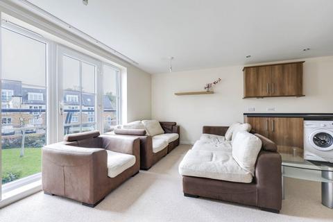 2 bedroom flat for sale, Henconner Lane, Bramley, Leeds, West Yorkshire, LS13
