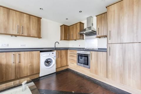 2 bedroom flat for sale, Henconner Lane, Bramley, Leeds, West Yorkshire, LS13
