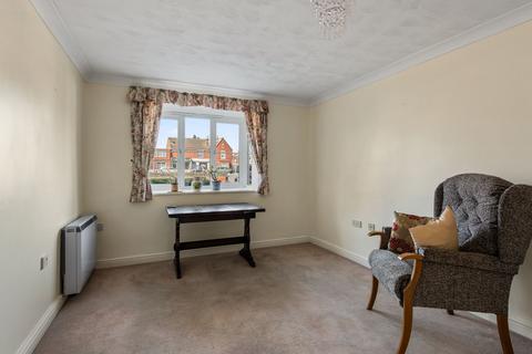 1 bedroom flat for sale, Willoughby Road, Boston, PE21