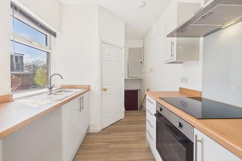 3 bedroom flat for sale, Silverdale Terrace, Gateshead, NE8