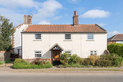 3 bedroom cottage for sale, Walcott Road, Bacton