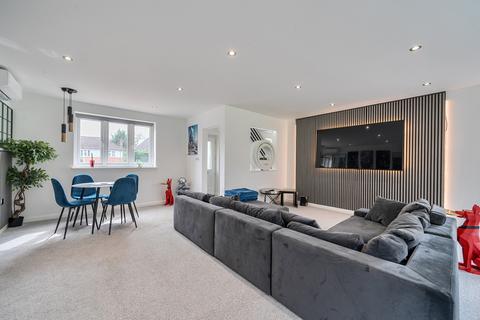 3 bedroom detached house for sale, Batchworth Lane, Northwood, Middlesex