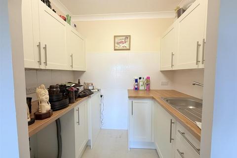 1 bedroom retirement property for sale, Homeshore House, Sutton Road, Seaford