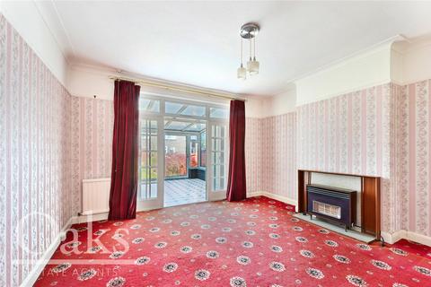 4 bedroom semi-detached house for sale, Birch Tree Way, Addiscombe
