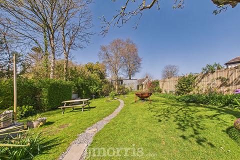 2 bedroom cottage for sale, Vine Cottage, Goat Street, Newport SA42 0PT