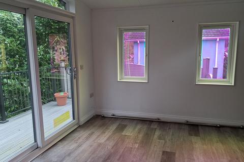 1 bedroom park home for sale, Mill Gardens, Blackpill, Swansea SA3