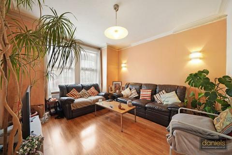 3 bedroom terraced house for sale, Holberton Gardens, College Park, London, NW10