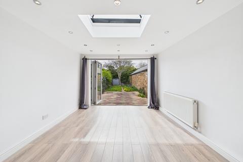 undefined, Moorend Street, Cheltenham, Gloucestershire, GL53