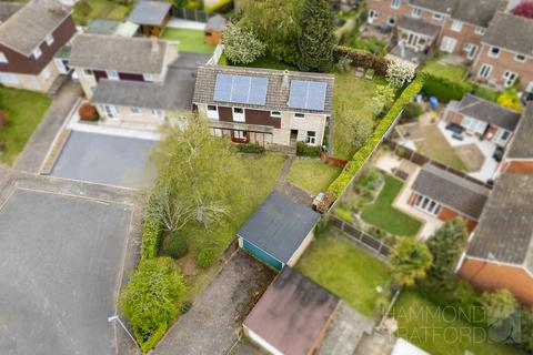 Detached house - Denmead Close, Eaton