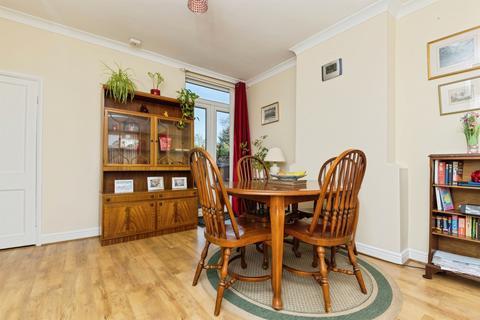 3 bedroom semi-detached house for sale, Alan Road, IPSWICH