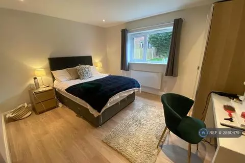 2 bedroom flat to rent – pohled 4