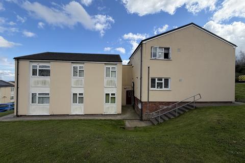 undefined, Heol Bathafarn, Coedpoeth LL11