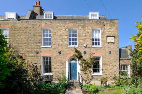 undefined, Sanford Terrace, Stoke Newington