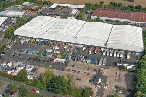 Distribution warehouse to rent, Egghill Droitwich WR9 9AB