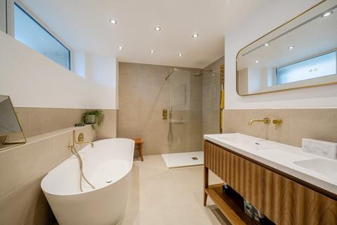 4 bedroom terraced house for sale, Tintern Close, Putney, London, SW15