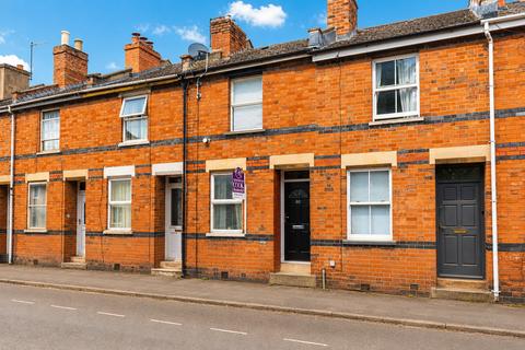 2 bedroom terraced house for sale, Millbrook Street, Cheltenham GL50