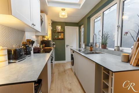 2 bedroom terraced house for sale, Millbrook Street, Cheltenham GL50